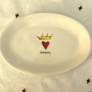 Rae Dunn ‘amour’ plate 🍽